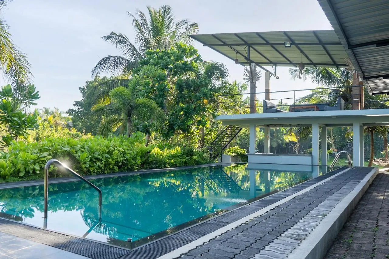 Villa Sarakkuwa Pamunugama